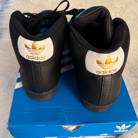 Adidas Pro Model - Picture 2 of 4